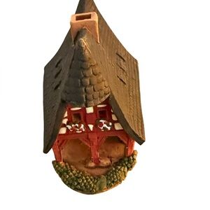 Moderne Handmade Cottage Candleholder Insense Burner